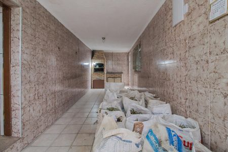 Casa para alugar com 250m², 2 quartos e 1 vagaGaragem