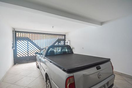 Casa à venda com 129m², 3 quartos e 4 vagasGaragem