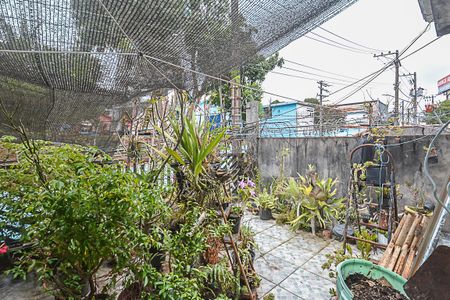 Casa à venda com 129m², 3 quartos e 4 vagasQuintal