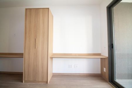 Studio para alugar com 27m², 1 quarto e sem vaga Studio para alugar com 27m², 1 quarto e sem vagaStudio