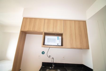 Studio para alugar com 27m², 1 quarto e sem vaga Studio para alugar com 27m², 1 quarto e sem vagaCozinha - Armários