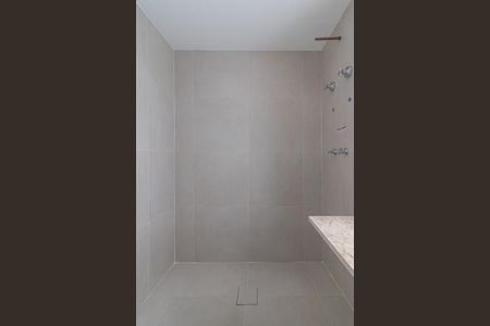 Apartamento à venda com 74m², 1 quarto e sem vaga Apartamento à venda com 74m², 1 quarto e sem vagaBanheiro da Suíte