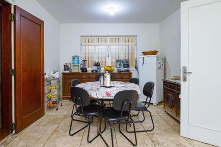 Casa para alugar com 4 quartos, 250m² em Campo Belo, São Paulo