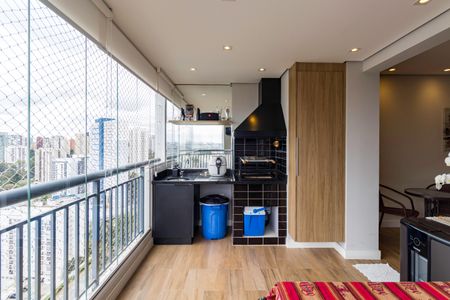 Varanda da Sala de apartamento à venda com 2 quartos, 73m² em Vila Andrade, São Paulo