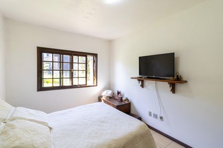 Casa à venda com 140m², 2 quartos e 3 vagasSuíte 2