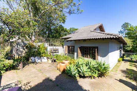 Casa à venda com 140m², 2 quartos e 3 vagasQuintal