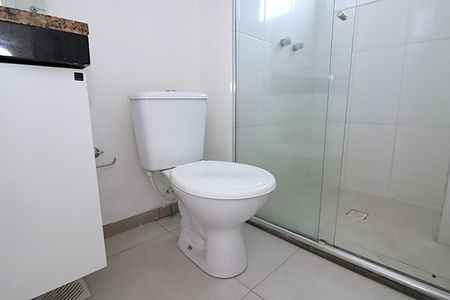Apartamento à venda com 69m², 2 quartos e 2 vagasBanheiro da Suíte