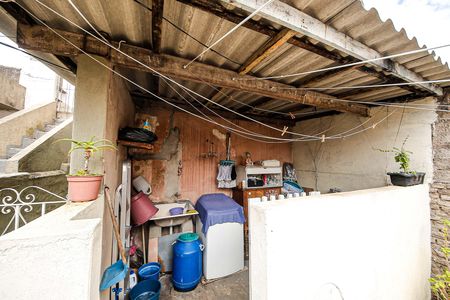 Casa à venda com 350m², 4 quartos e 5 vagas Casa à venda com 350m², 4 quartos e 5 vagasQuintal