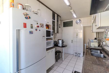 Apartamento à venda com 82m², 2 quartos e 1 vagaCozinha