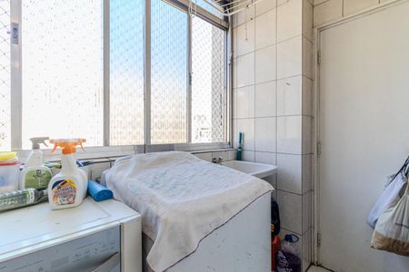 Apartamento à venda com 82m², 2 quartos e 1 vagaÁrea de Serviço