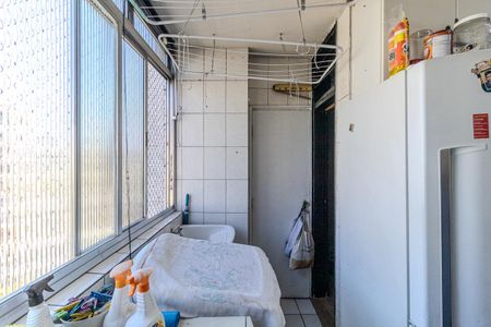 Apartamento à venda com 82m², 2 quartos e 1 vagaÁrea de Serviço