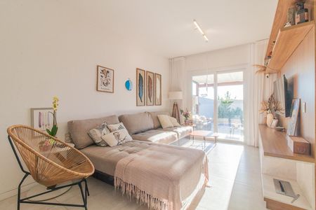 Casa à venda com 230m², 3 quartos e 2 vagasSala