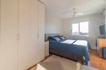 Casa à venda com 230m², 3 quartos e 2 vagasSuíte