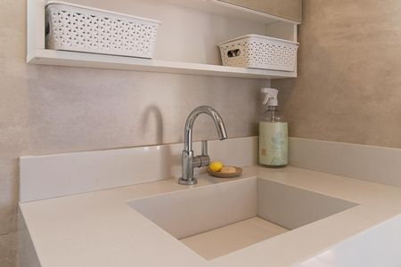 Casa à venda com 230m², 3 quartos e 2 vagasÁrea de Serviço