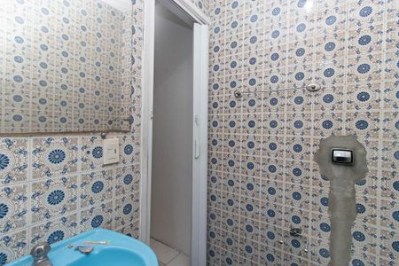 Casa para alugar com 150m², 4 quartos e 2 vagas Casa para alugar com 150m², 4 quartos e 2 vagasBanheiro 2