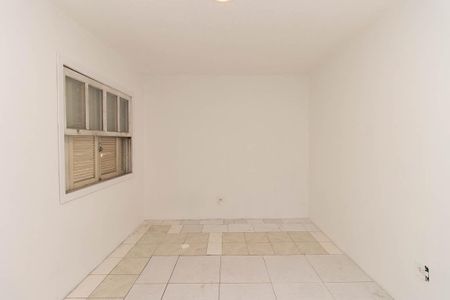 Casa para alugar com 150m², 4 quartos e 2 vagas Casa para alugar com 150m², 4 quartos e 2 vagasQuarto