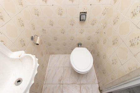 Casa para alugar com 150m², 4 quartos e 2 vagas Casa para alugar com 150m², 4 quartos e 2 vagasLavabo