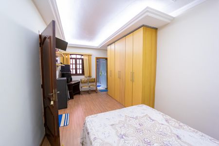 Casa para alugar com 300m², 3 quartos e 5 vagasSuíte 1