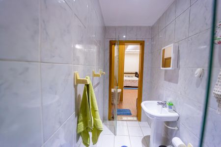 Casa para alugar com 300m², 3 quartos e 5 vagasBanheiro da Suíte 1