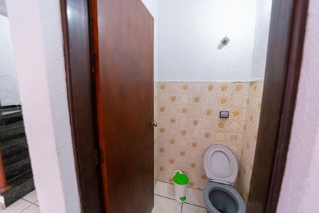 Casa para alugar com 300m², 3 quartos e 5 vagasLavabo da Garagem