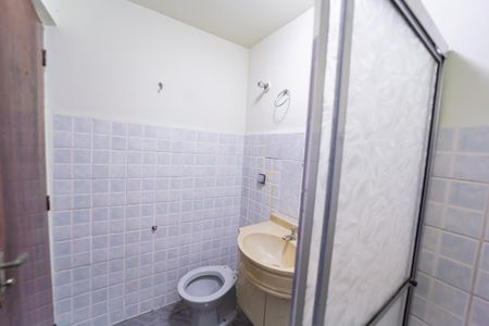 Casa para alugar com 300m², 3 quartos e 5 vagasBanheiro da Suíte 3