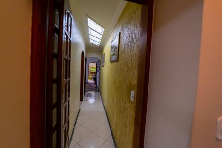 Casa para alugar com 300m², 3 quartos e 5 vagasCorredor