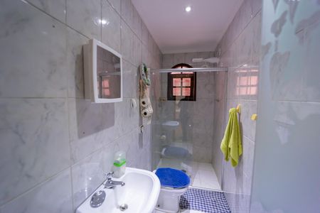 Casa para alugar com 300m², 3 quartos e 5 vagasBanheiro da Suíte 1