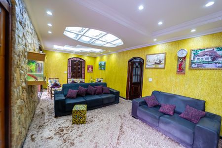 Casa para alugar com 300m², 3 quartos e 5 vagasSala