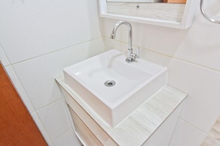 Casa de condomínio para alugar com 90m², 2 quartos e sem vaga Casa de condomínio para alugar com 90m², 2 quartos e sem vagaBanheiro da Suíte 1