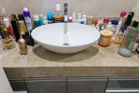 Apartamento à venda com 54m², 2 quartos e 1 vagaBanheiro