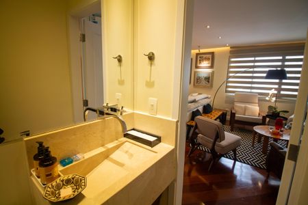 Apartamento à venda com 172m², 3 quartos e 2 vagasLavabo