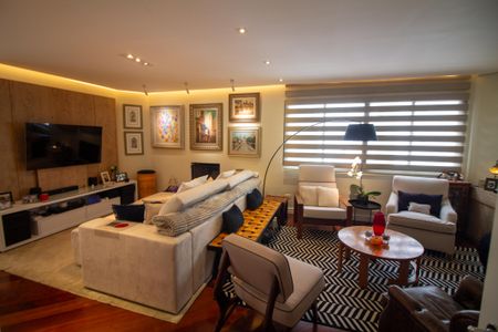 Apartamento à venda com 172m², 3 quartos e 2 vagasSala 2