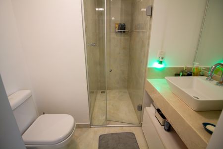 Apartamento à venda com 172m², 3 quartos e 2 vagasBanheiro da Suíte 1