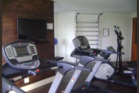 Apartamento à venda com 172m², 3 quartos e 2 vagasÁrea comum - Academia