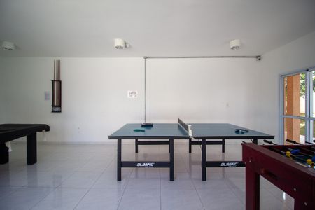 Apartamento para alugar com 50m², 2 quartos e 1 vaga Apartamento para alugar com 50m², 2 quartos e 1 vagaÁrea comum- Jogos