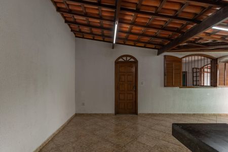 Casa para alugar com 200m², 3 quartos e 2 vagasÁrea de Serviço