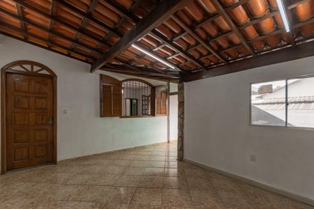 Casa para alugar com 200m², 3 quartos e 2 vagasCozinha