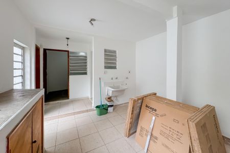 Casa à venda com 194m², 3 quartos e 2 vagas Casa à venda com 194m², 3 quartos e 2 vagasÁrea de Serviço