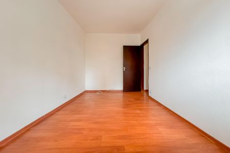 Casa à venda com 194m², 3 quartos e 2 vagas Casa à venda com 194m², 3 quartos e 2 vagasQuarto 2