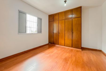 Casa à venda com 194m², 3 quartos e 2 vagas Casa à venda com 194m², 3 quartos e 2 vagasSuíte