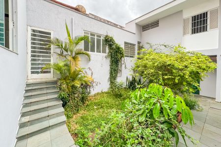 Casa à venda com 194m², 3 quartos e 2 vagas Casa à venda com 194m², 3 quartos e 2 vagasJardim