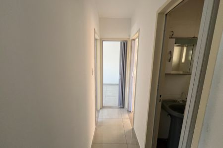 Corredor de apartamento à venda com 3 quartos, 56m² em Portuguesa, Rio de Janeiro
