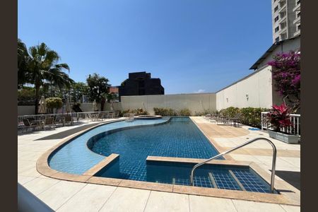 Apartamento à venda com 60m², 2 quartos e 1 vagaÁrea comum - Piscina