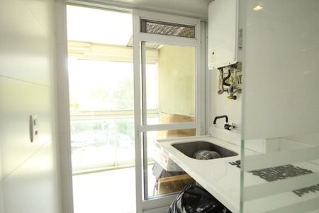 Apartamento à venda com 60m², 2 quartos e 1 vagaÁrea de Serviço