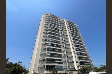 Apartamento à venda com 60m², 2 quartos e 1 vagaFachada