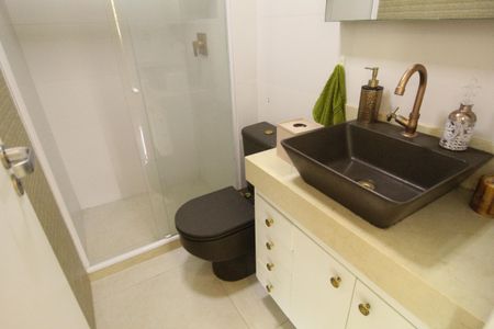 Apartamento à venda com 60m², 2 quartos e 1 vagaBanheiro Social