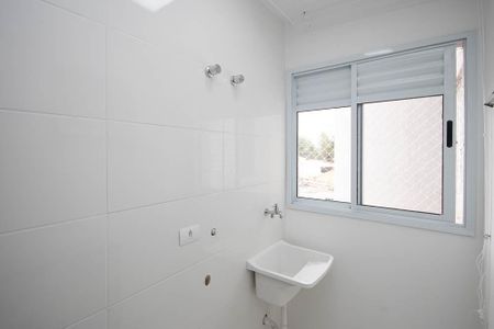 Apartamento para alugar com 33m², 2 quartos e 1 vaga Apartamento para alugar com 33m², 2 quartos e 1 vagaÁrea de Serviço