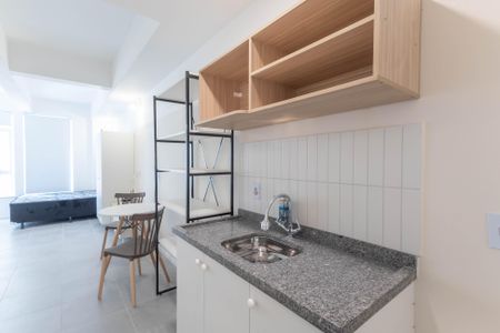 Studio de kitnet/studio para alugar com 1 quarto, 26m² em República, São Paulo