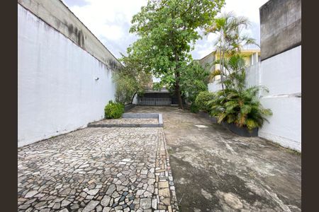 Casa à venda com 284m², 4 quartos e 8 vagasÁrea comum