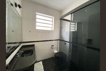 Casa à venda com 284m², 4 quartos e 8 vagasCozinha